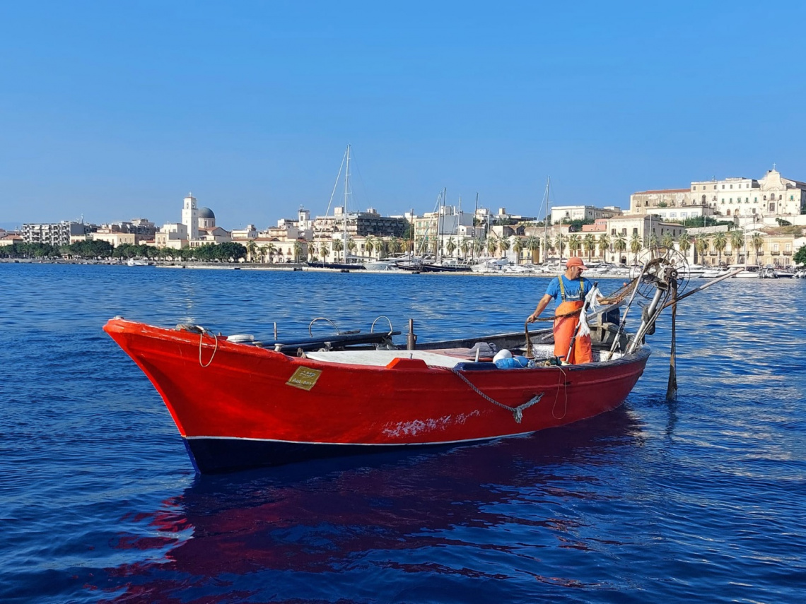 foto pescatore claudia scianna